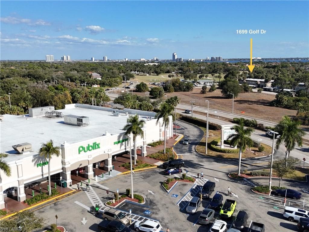 1699 Golf Club DR 3-36