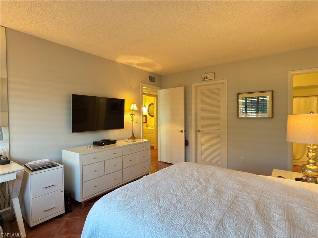 1699 Golf Club DR 3-20