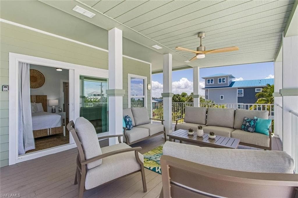 2633 Estero BLVD-22