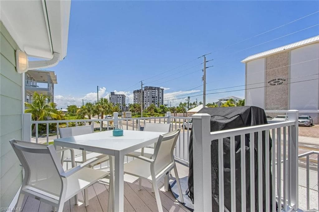 2633 Estero BLVD-1