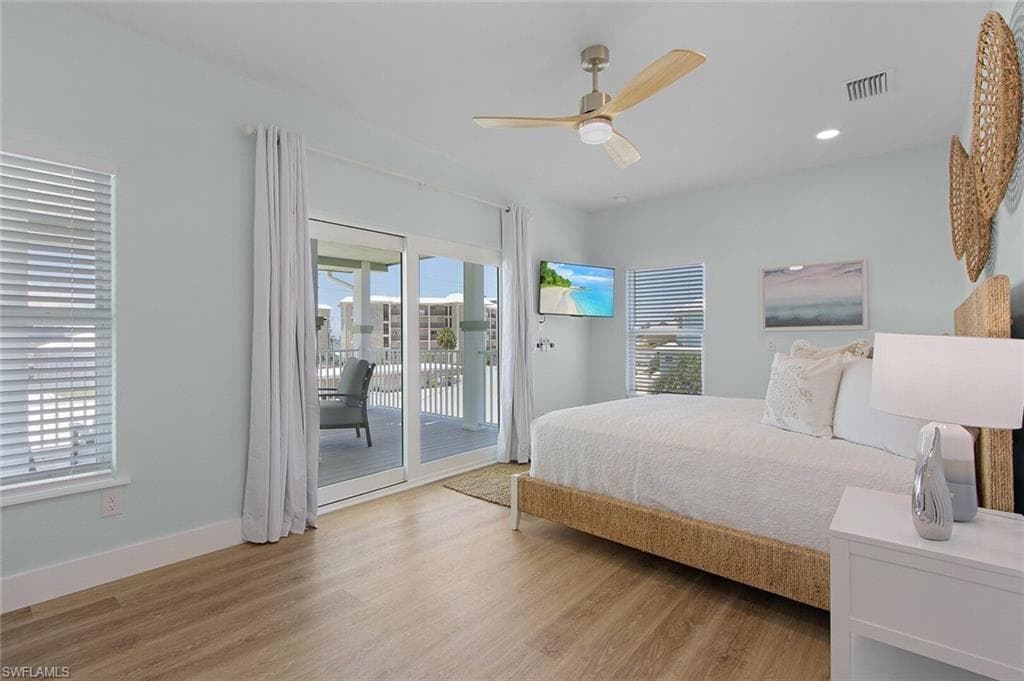 2633 Estero BLVD-21