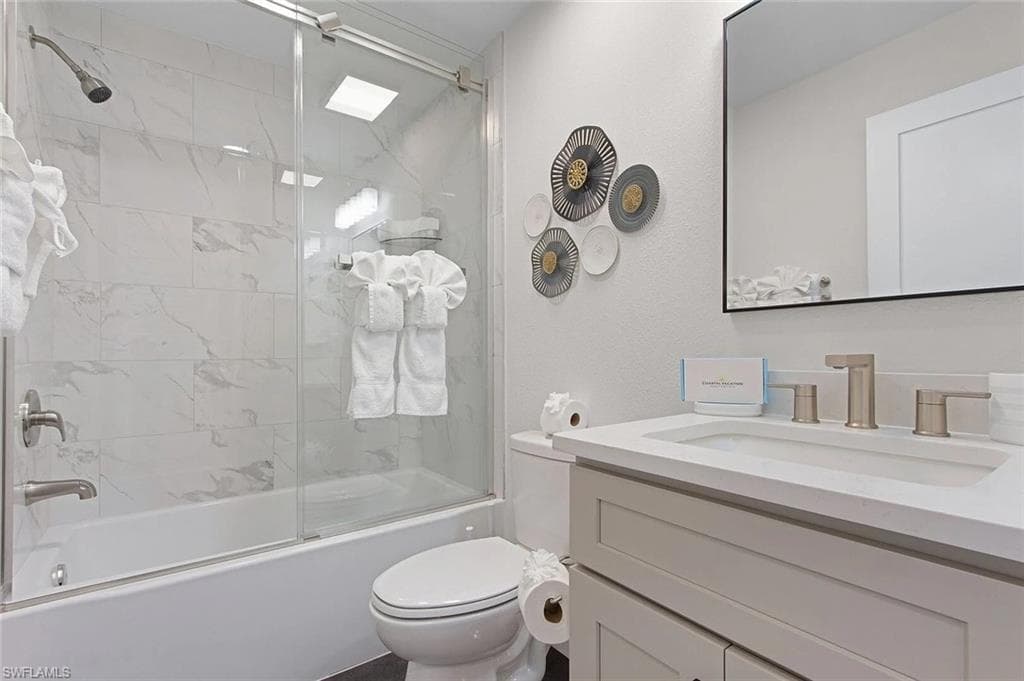 2633 Estero BLVD-6