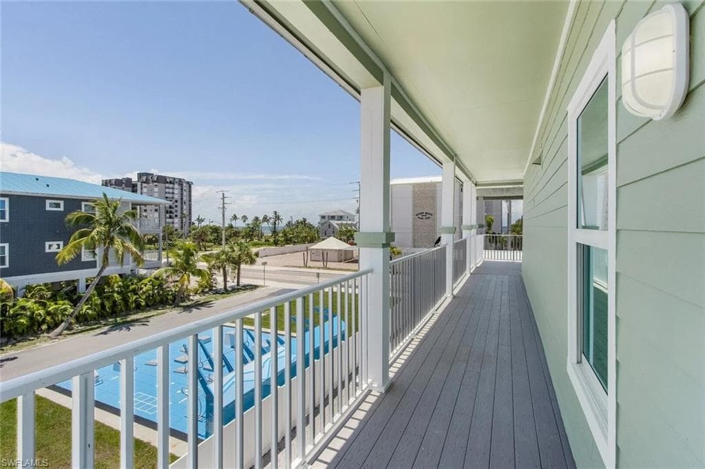 2633 Estero BLVD-23