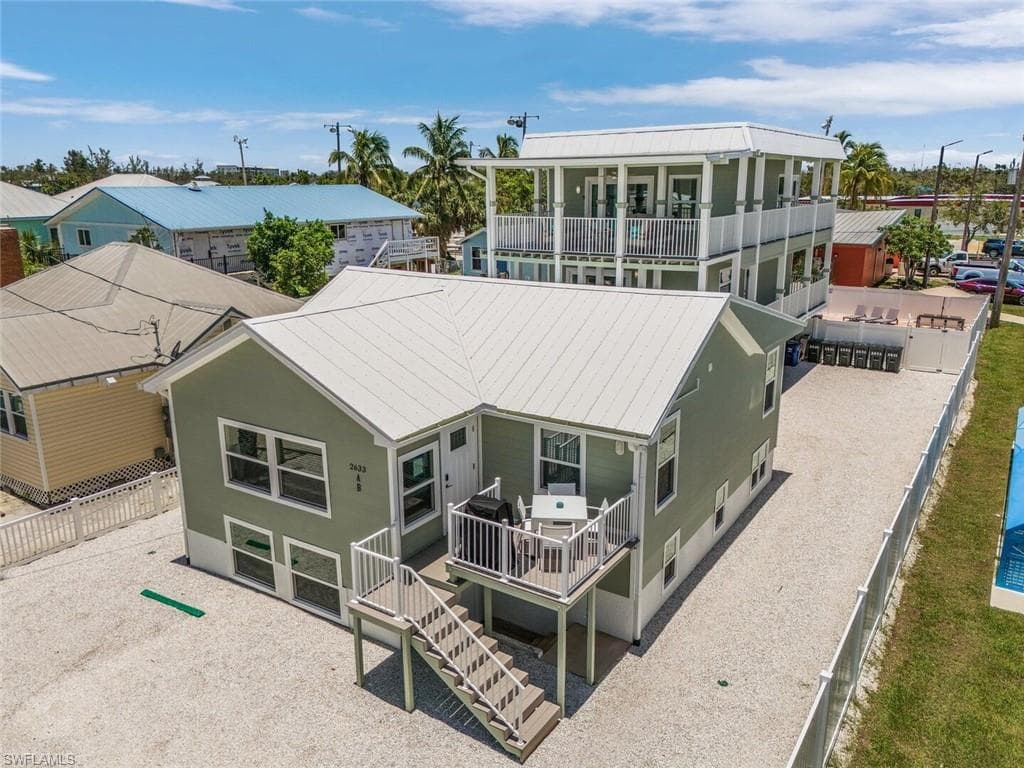 2633 Estero BLVD-29