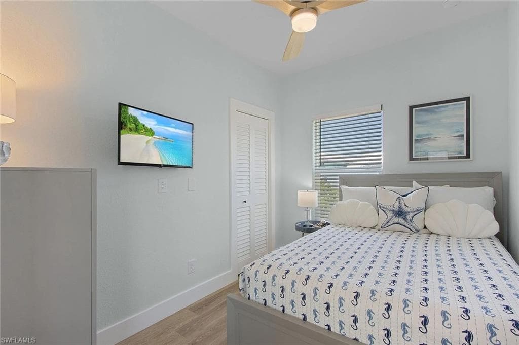 2633 Estero BLVD-18
