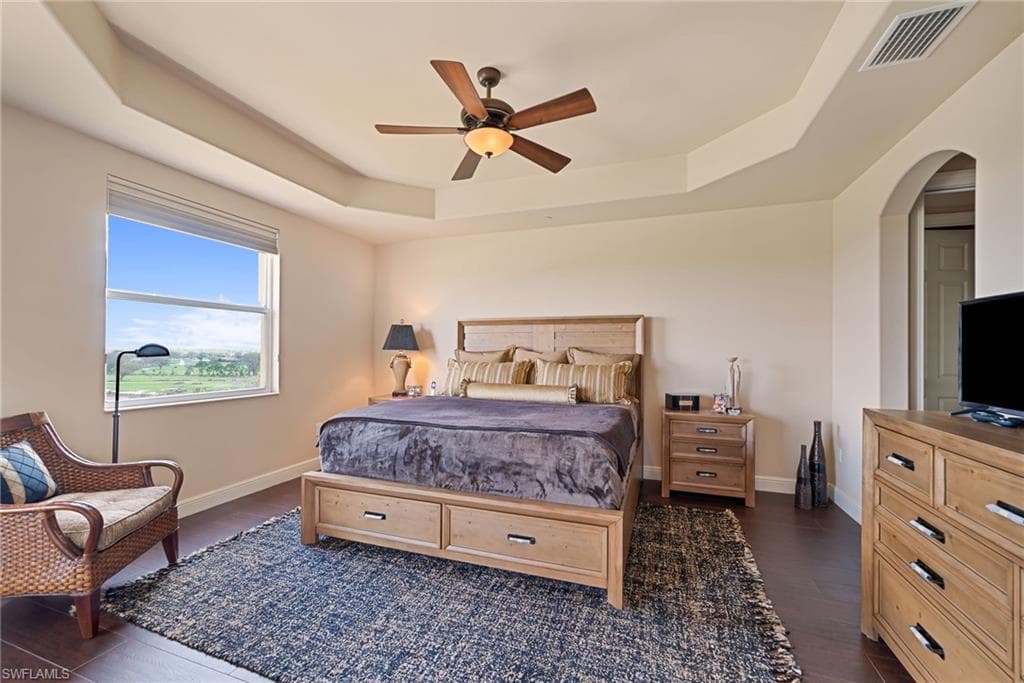 580 El Camino Real 3705-6