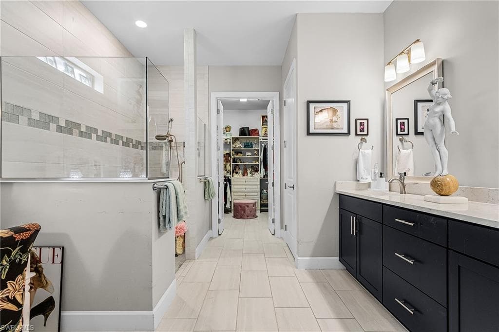17526 Elkgrove LN-20