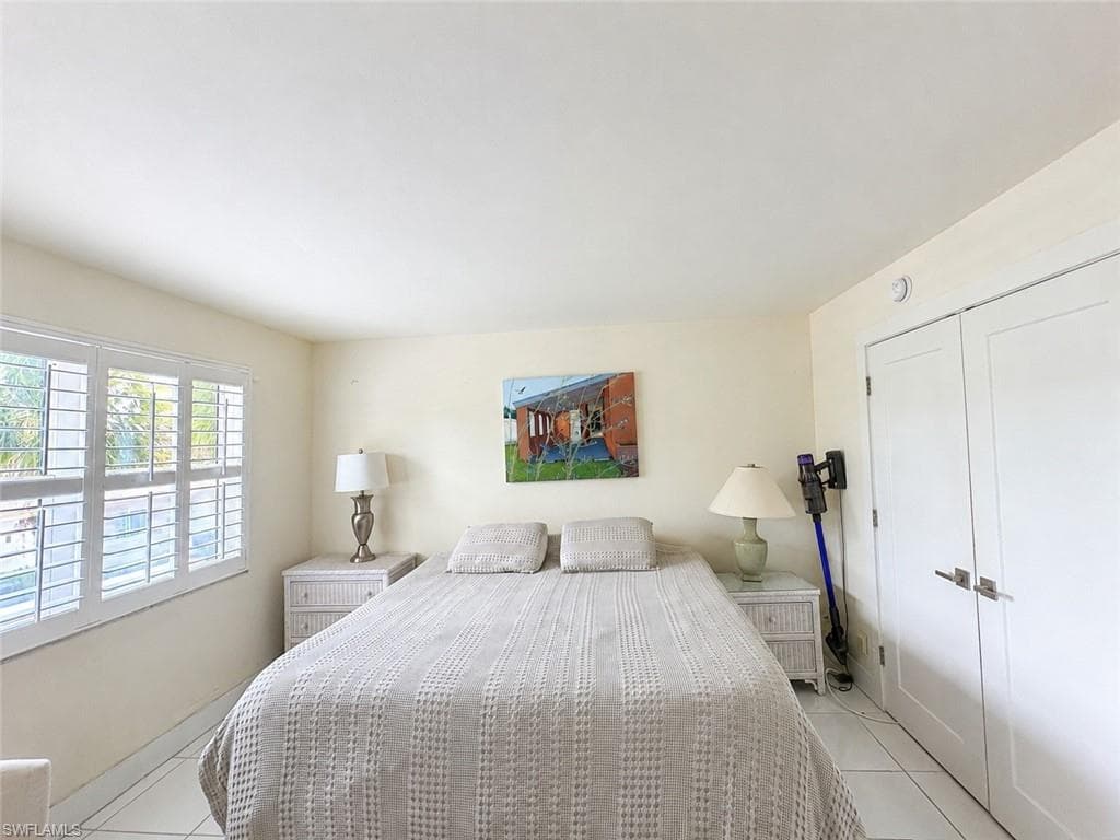 550 Broad AVE S 550-6