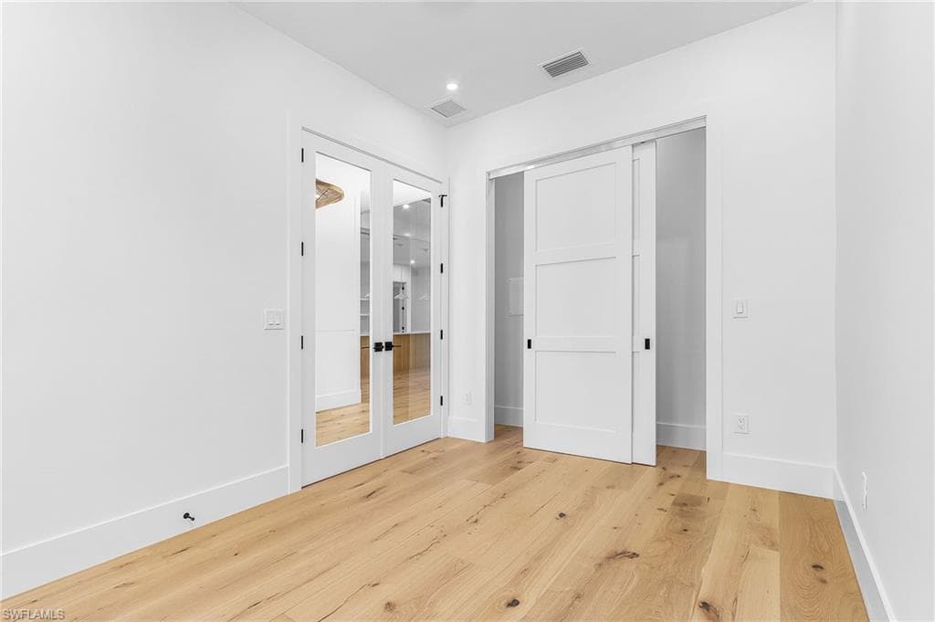 2393 Longboat DR-23