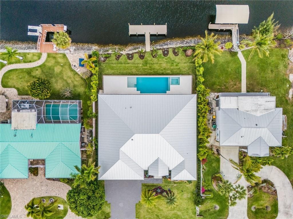 2393 Longboat DR-48