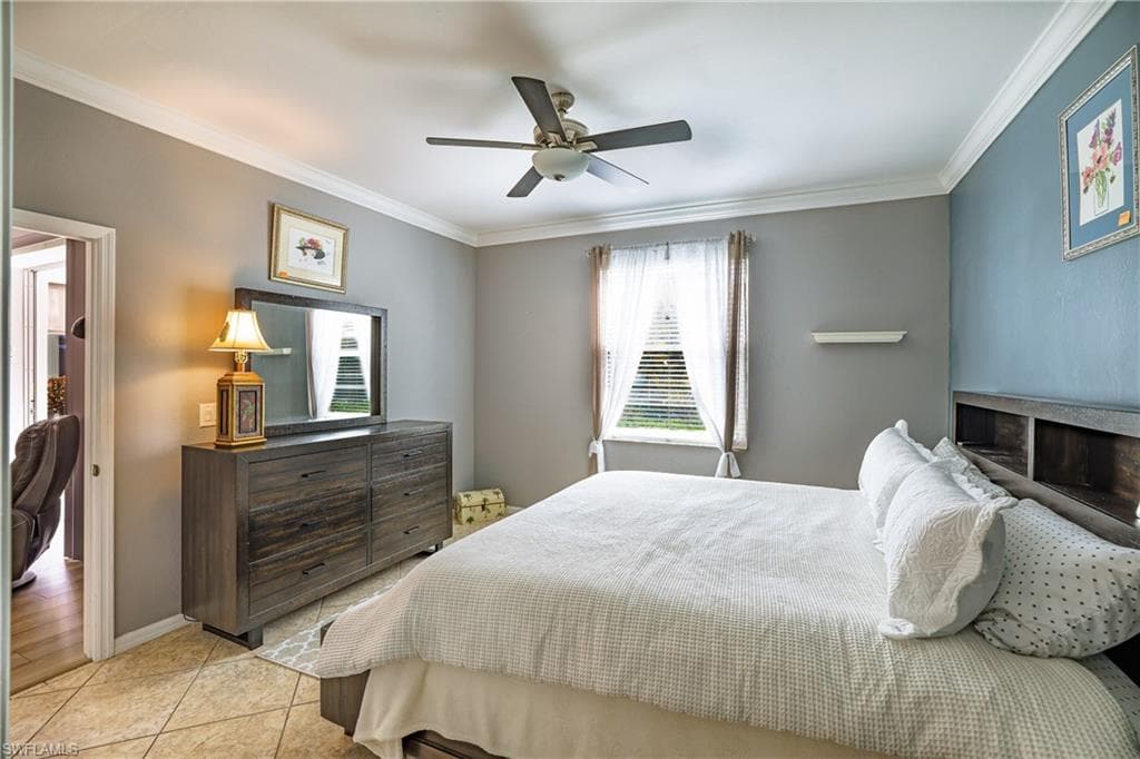 305 Robin Hood CIR 101-12