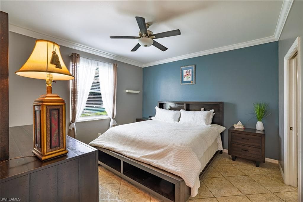 305 Robin Hood CIR 101-11