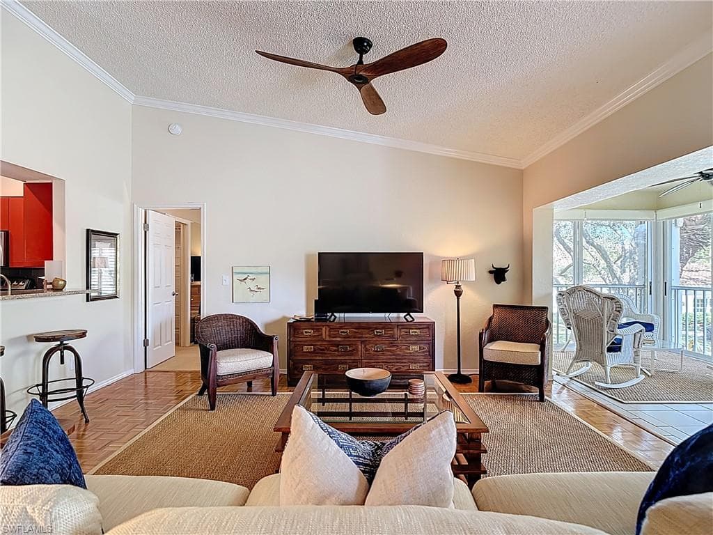 106 SIENA WAY 1508-13