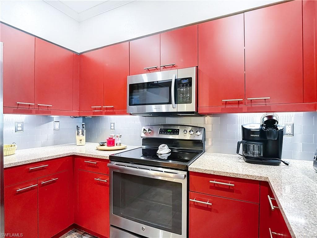 106 SIENA WAY 1508-19