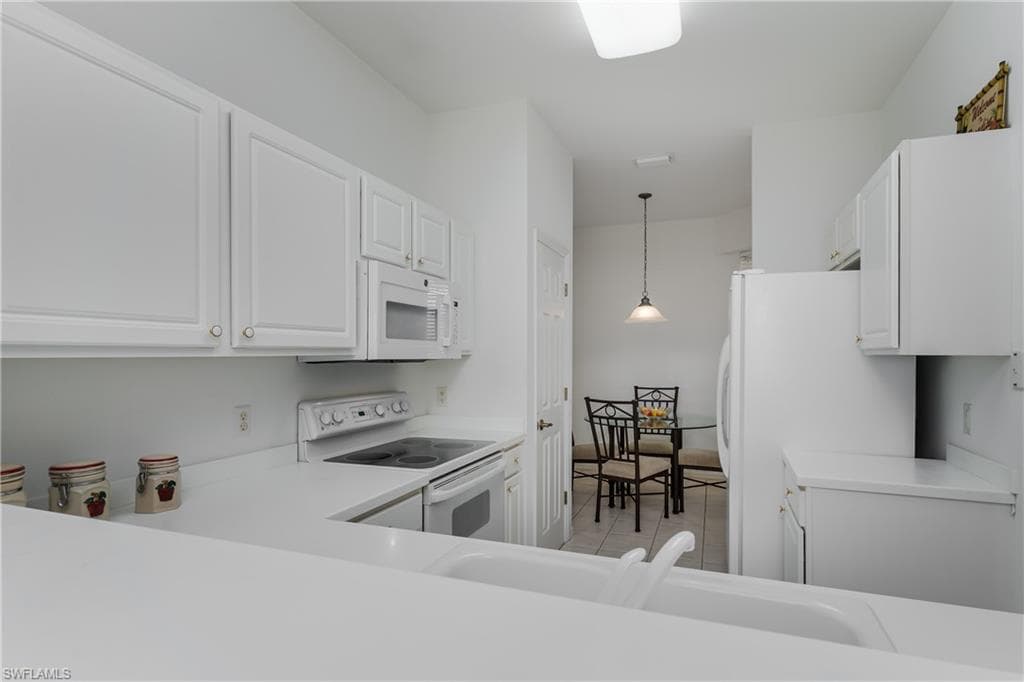 3972 Bishopwood CT E 2-203-11