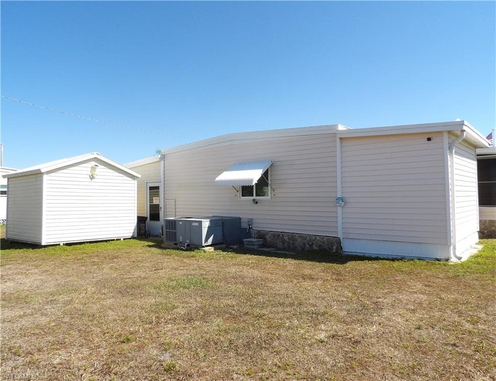 563 Timber LN S-20