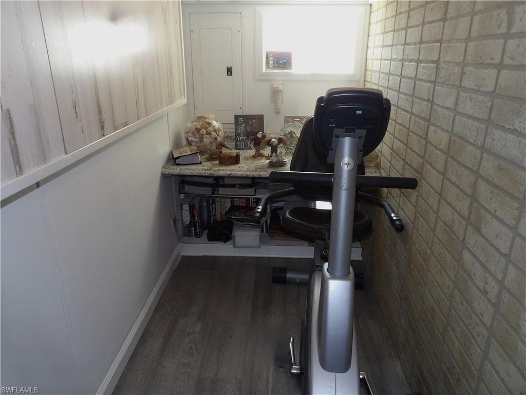 563 Timber LN S-10