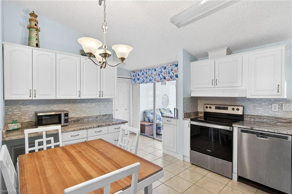 10390 Wales LOOP-5