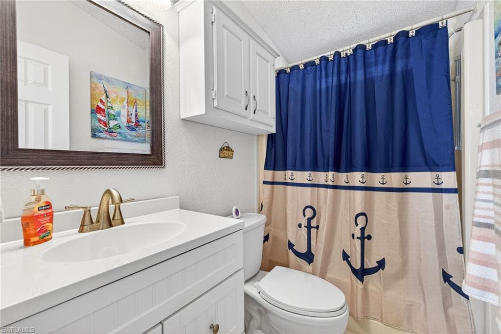10390 Wales LOOP-12