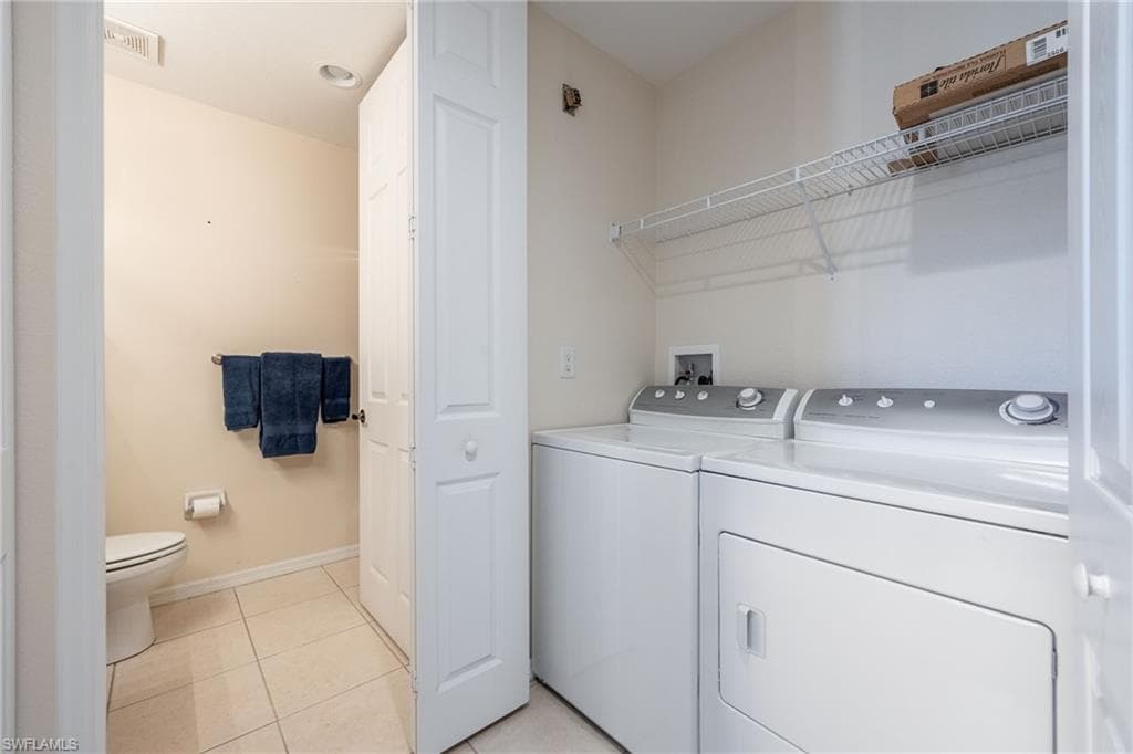 1105 Van Loon Commons CIR 304-24