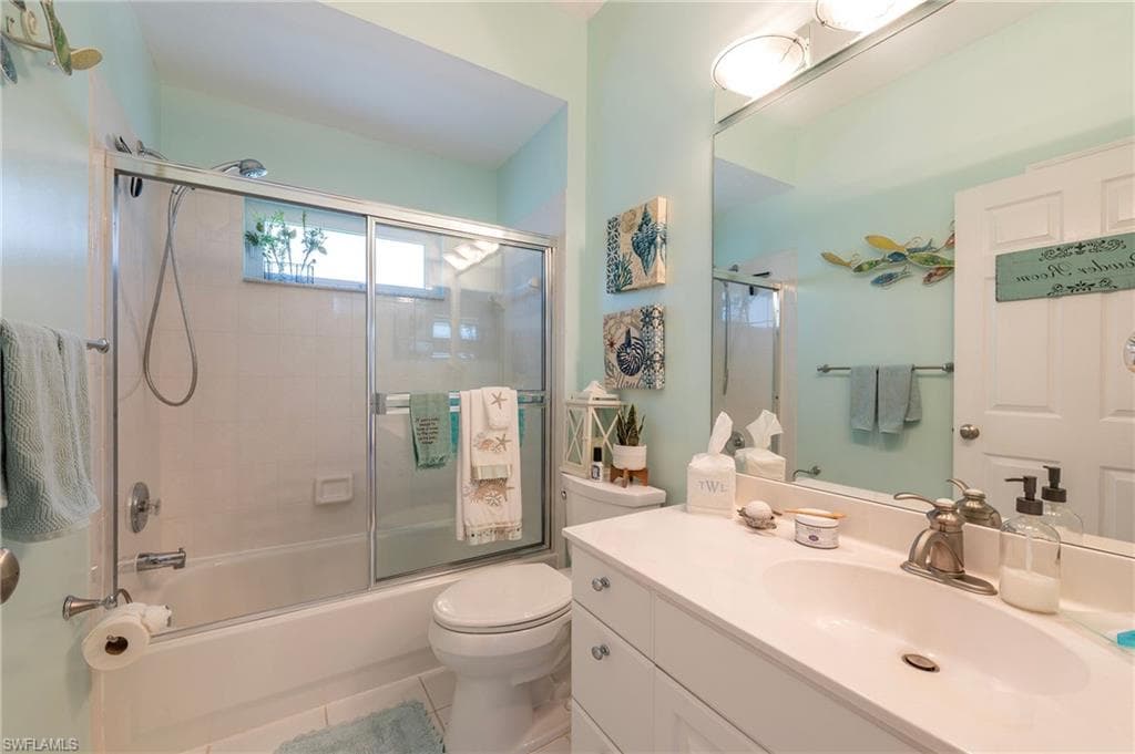 129 Sabal Lake DR, NAPLES FL 34104-19