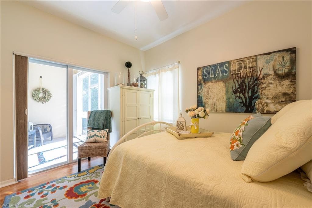 129 Sabal Lake DR, NAPLES FL 34104-18