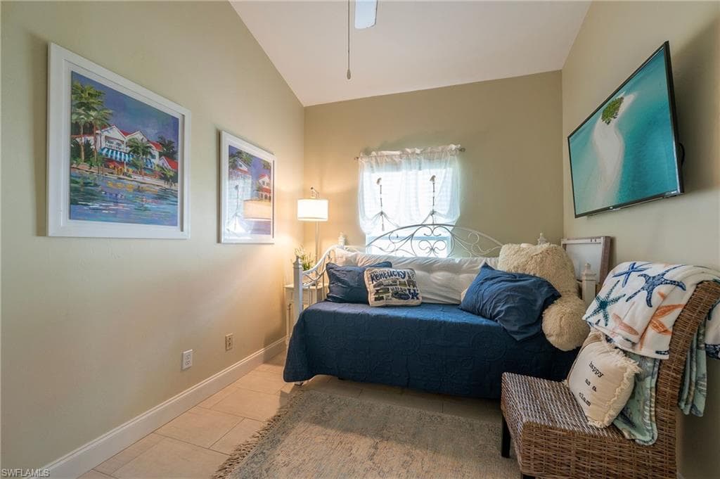 129 Sabal Lake DR, NAPLES FL 34104-20