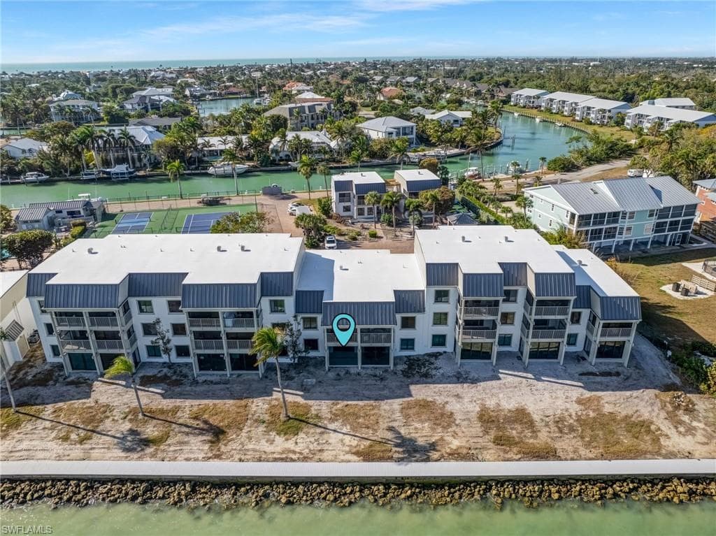 760 Sextant DR # 1051, SANIBEL FL 33957-40