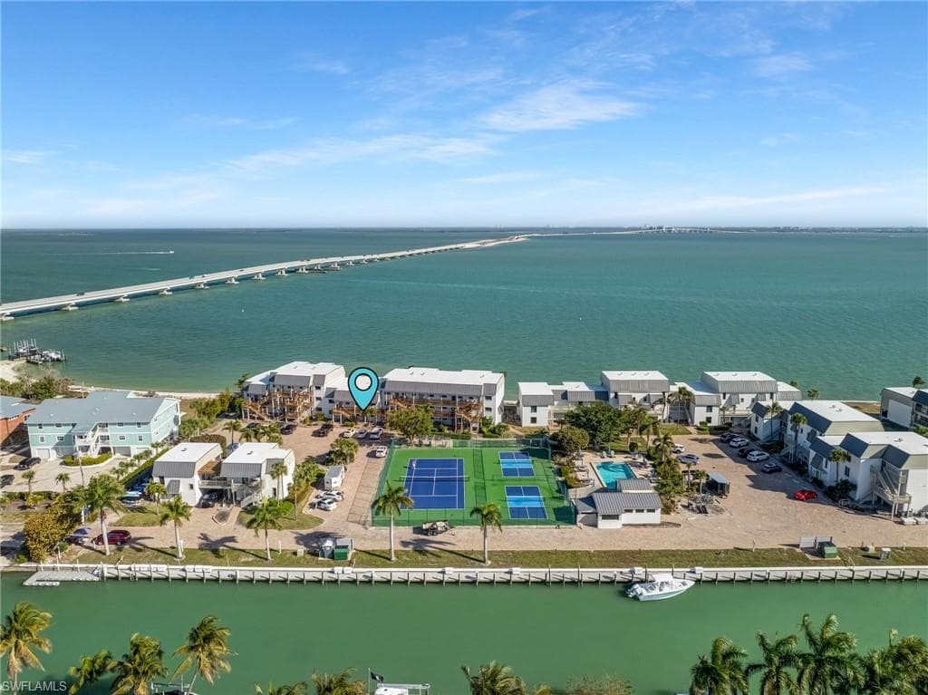 760 Sextant DR # 1051, SANIBEL FL 33957-34