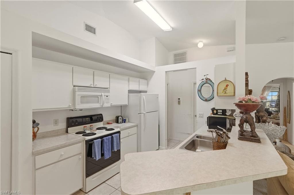 409 Bethany Village CIR-4