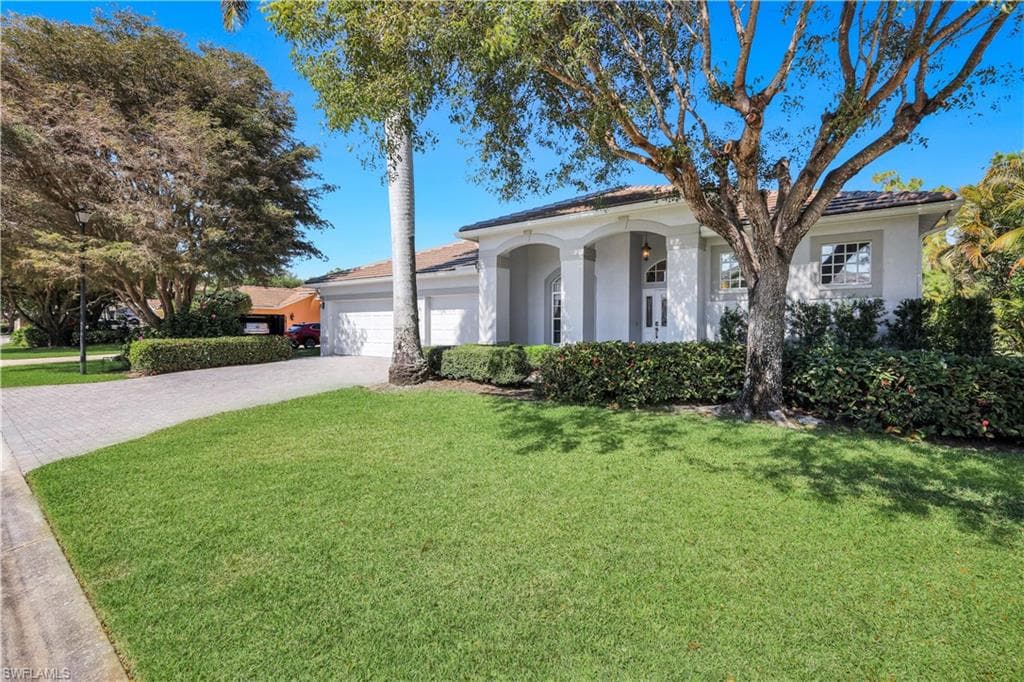 9550 Cedar Creek DR, BONITA SPRINGS FL 34135-1