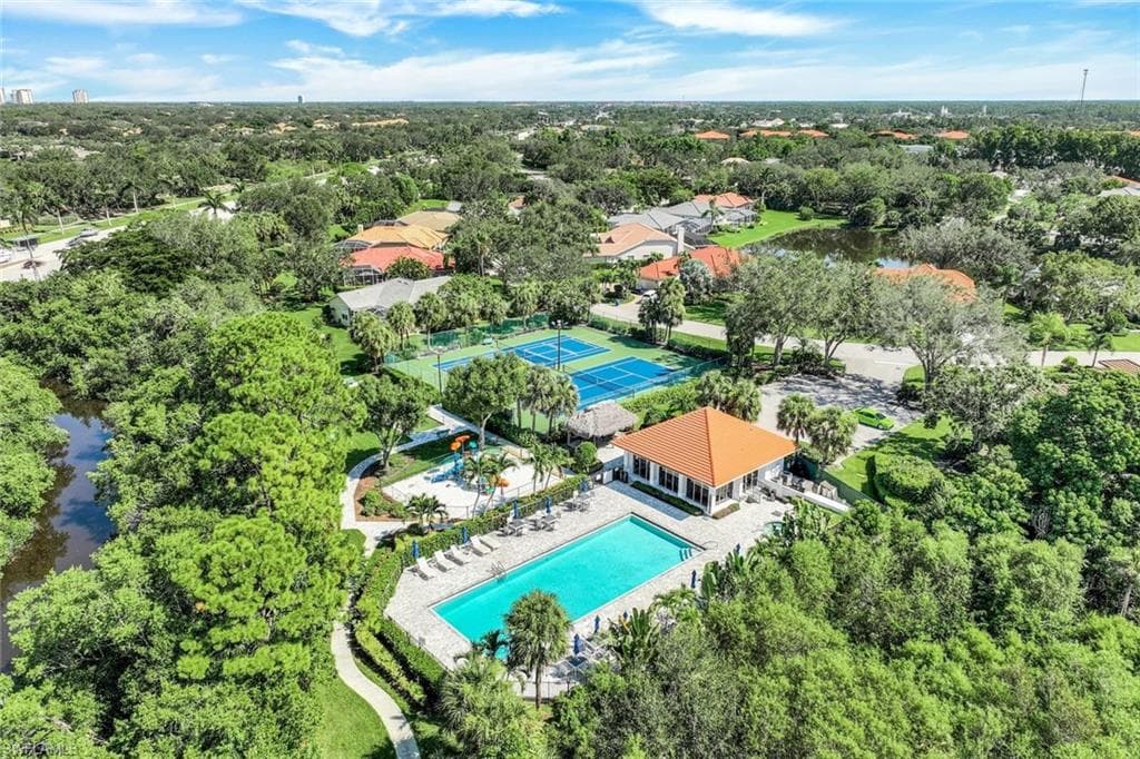 9550 Cedar Creek DR, BONITA SPRINGS FL 34135-42