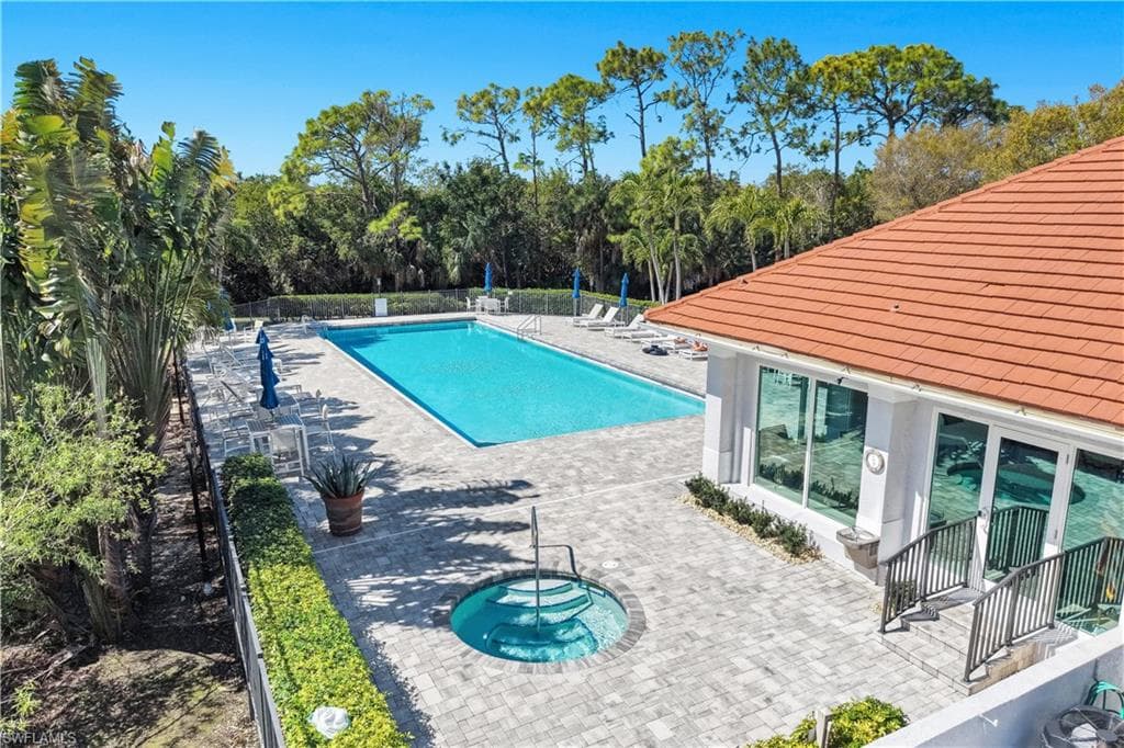 9550 Cedar Creek DR, BONITA SPRINGS FL 34135-33