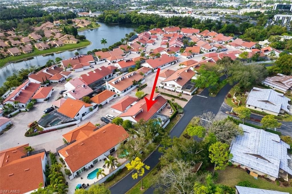 5500 Harbour Castle DR-35