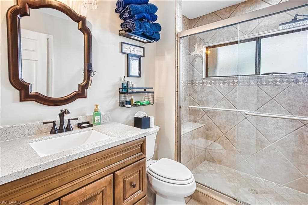 5500 Harbour Castle DR-32