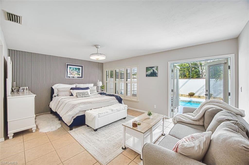 5500 Harbour Castle DR-24