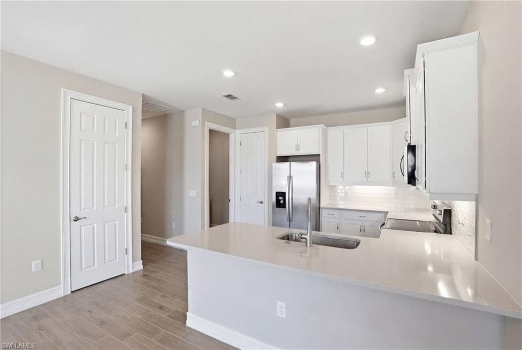 1193 Enbrook LOOP-12