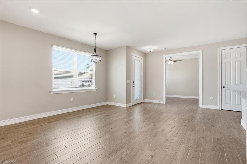 1193 Enbrook LOOP-8