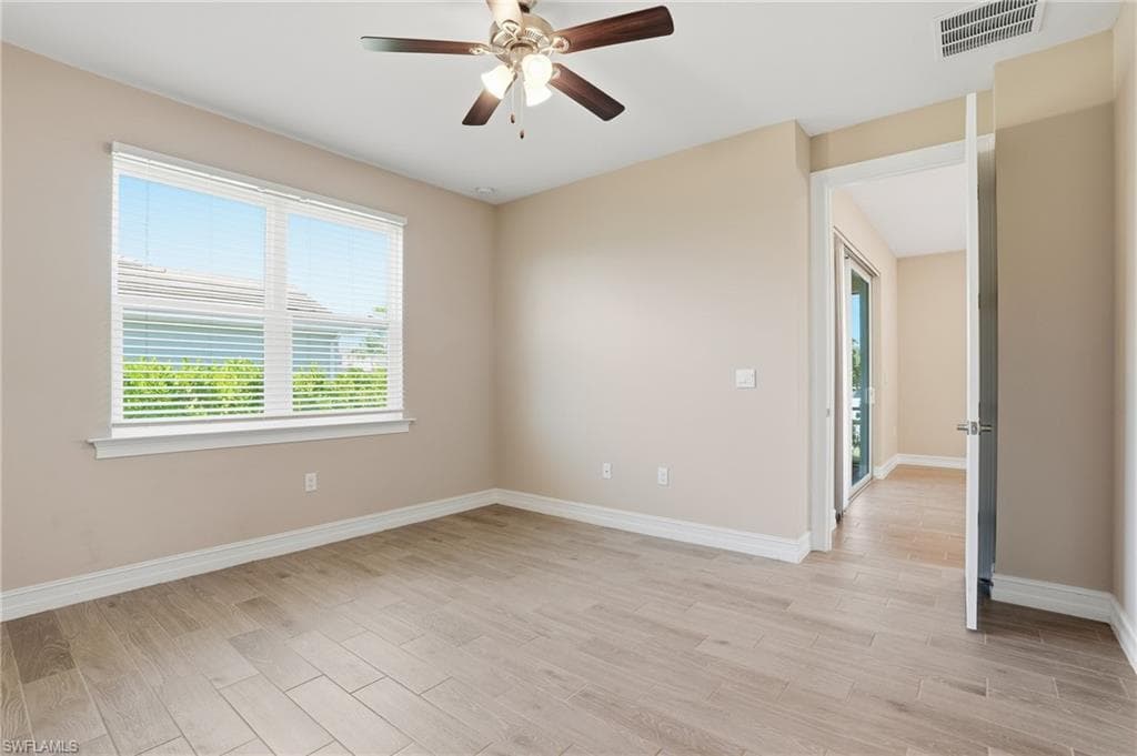1193 Enbrook LOOP-18