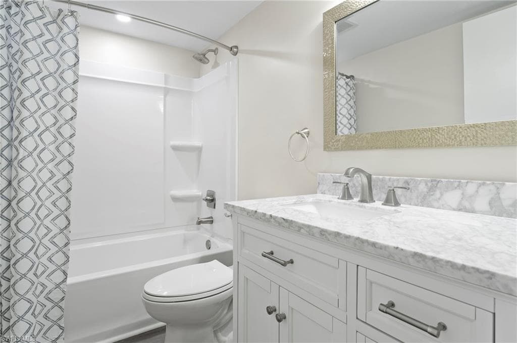 4707 Santa Barbara BLVD # 4, CAPE CORAL FL 33914-34