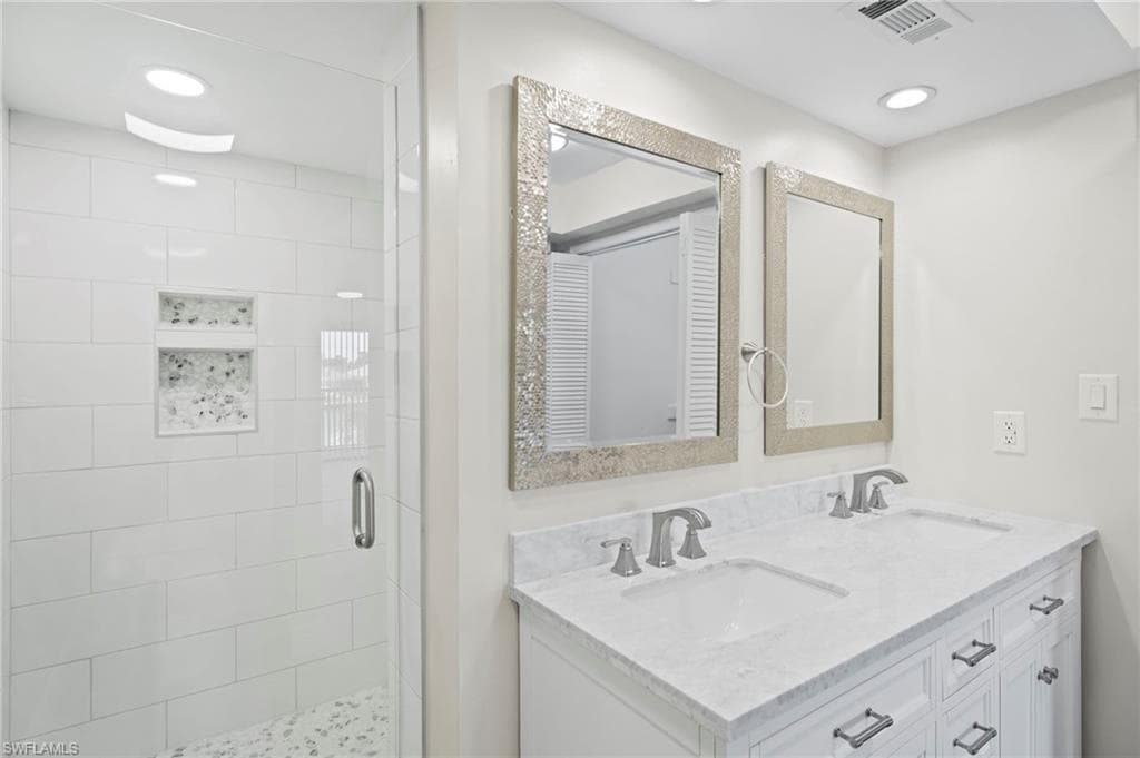 4707 Santa Barbara BLVD # 4, CAPE CORAL FL 33914-26