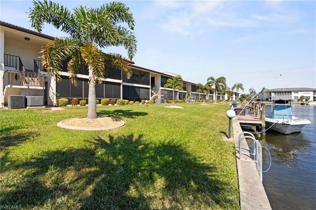 4707 Santa Barbara BLVD # 4, CAPE CORAL FL 33914-38