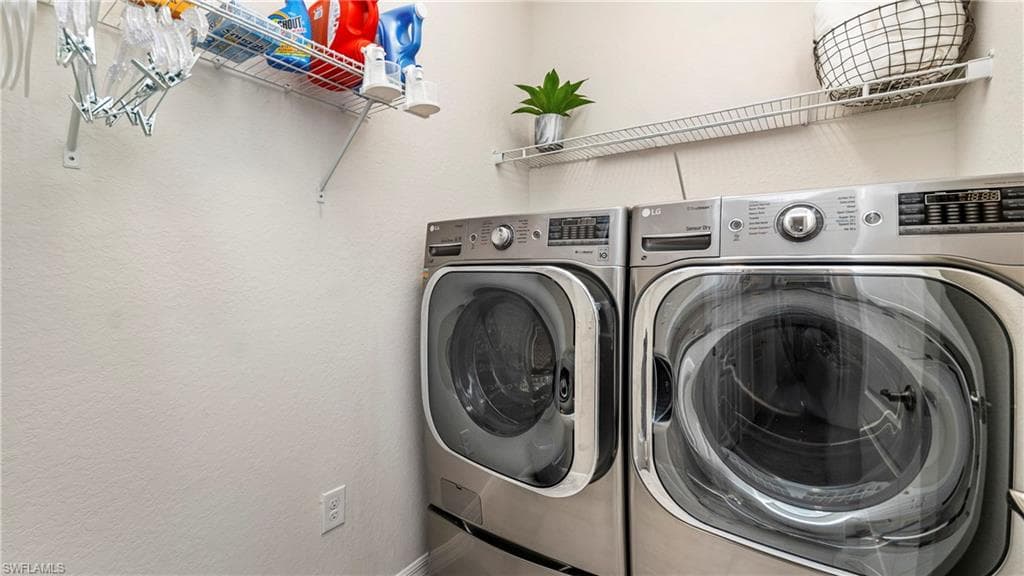 11945 Bay Oak DR, FORT MYERS FL 33913-40