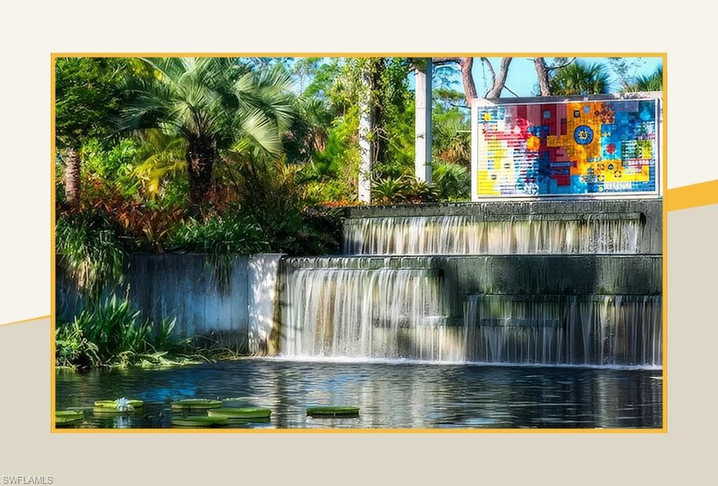 3854 Grove CIR, NAPLES FL 34112-8