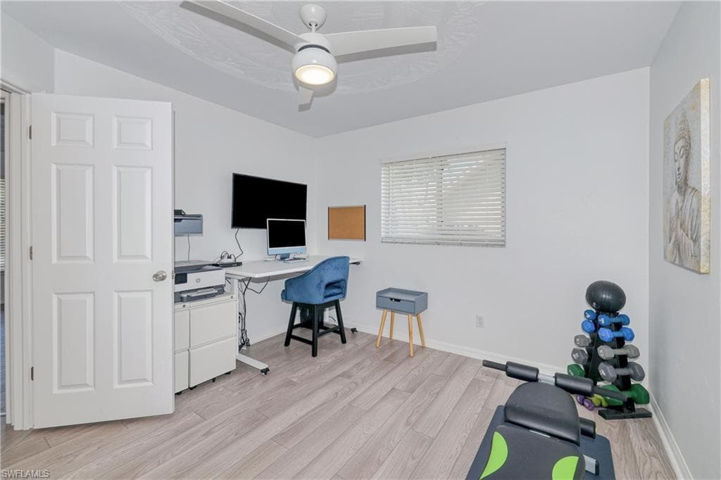 22589 Island Lakes DR, ESTERO FL 33928-22