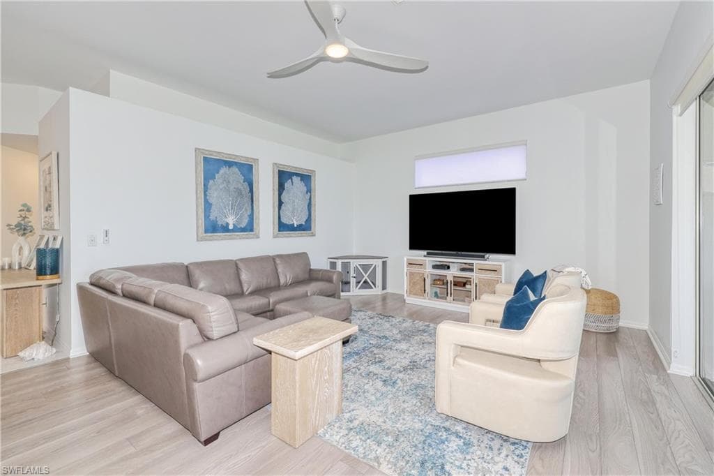 22589 Island Lakes DR, ESTERO FL 33928-8