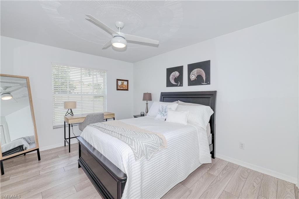 22589 Island Lakes DR, ESTERO FL 33928-20