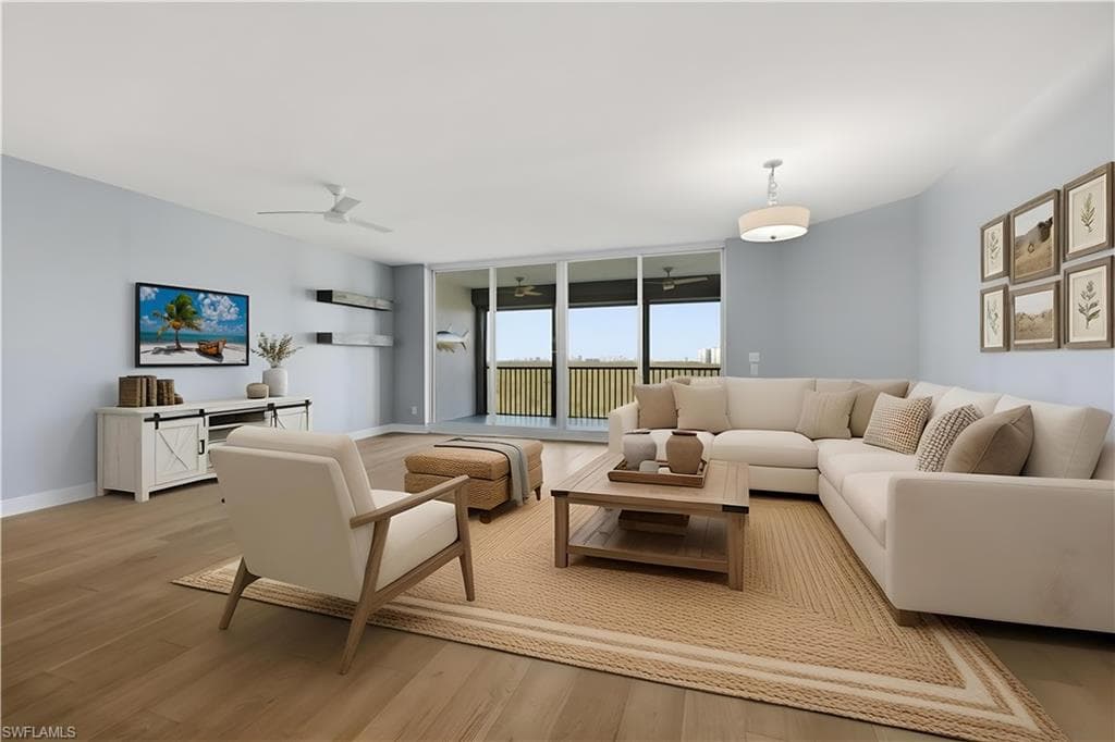 425 Cove Tower Dr 703-1