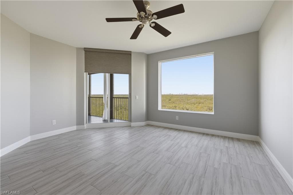 425 Cove Tower Dr 703-13