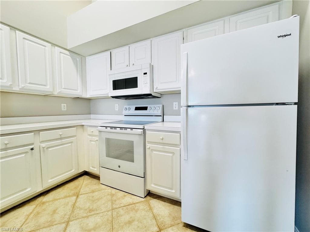 4109 Residence DR 520-11